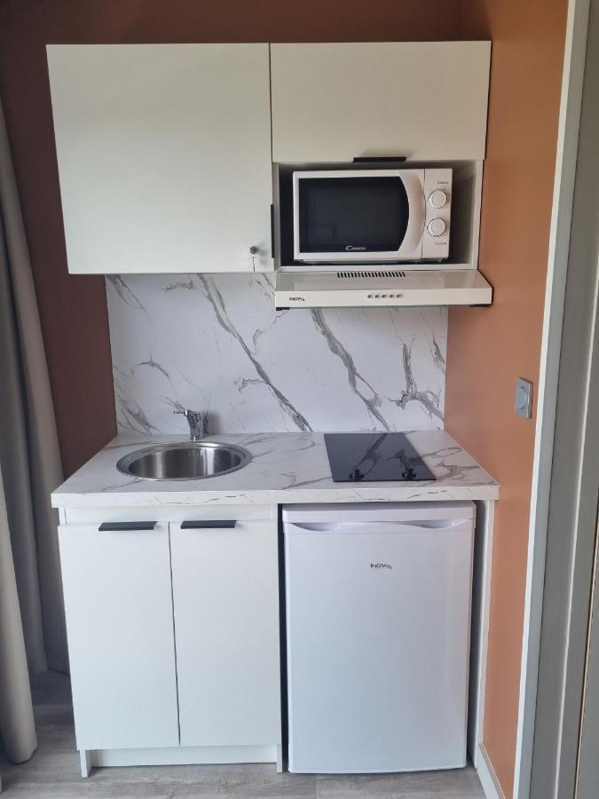 Kyriad Angouleme Nord Champniers- Hotel & Residence Exterior foto