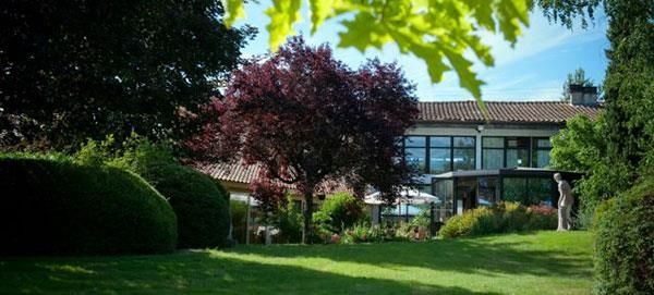 Kyriad Angouleme Nord Champniers- Hotel & Residence Exterior foto