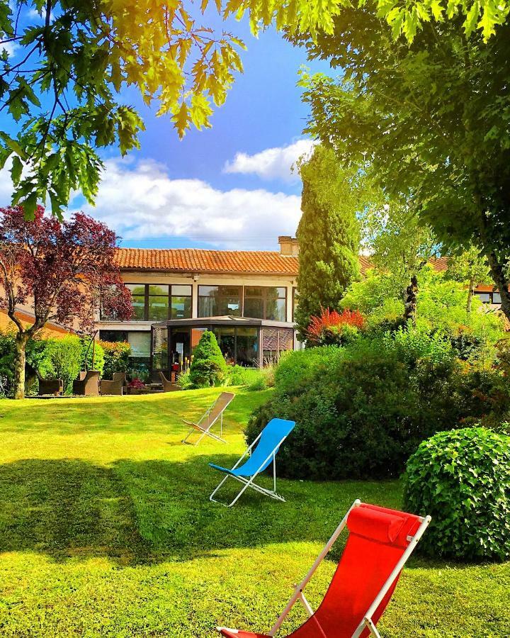 Kyriad Angouleme Nord Champniers- Hotel & Residence Exterior foto